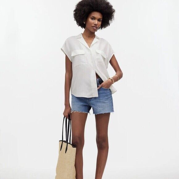 Madewell Tops - Madewell Blouse Size M Ivory 100% Silk Drapey Patch Pocket Sleeveless Shirt NWT